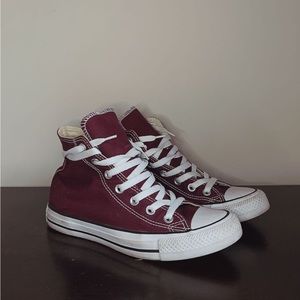 Converse Chuck Taylor All Star Classic | Unisex High Top Shoe